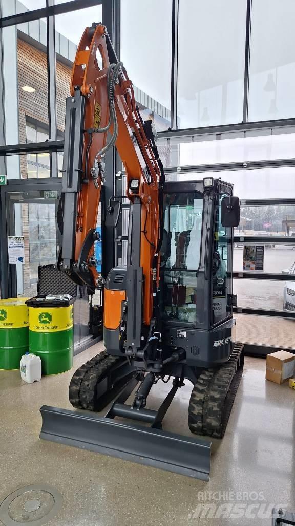 Develon DX 27 Z-7 Miniescavatori