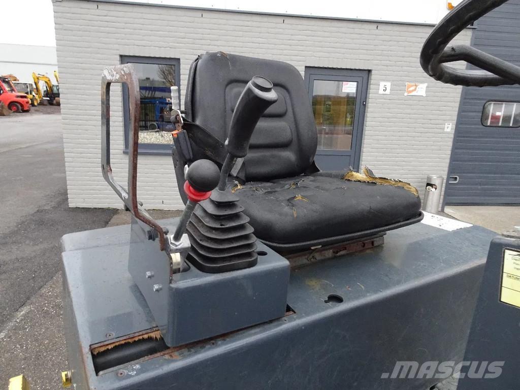 Bomag BW135AD Rulli a doppio tamburo