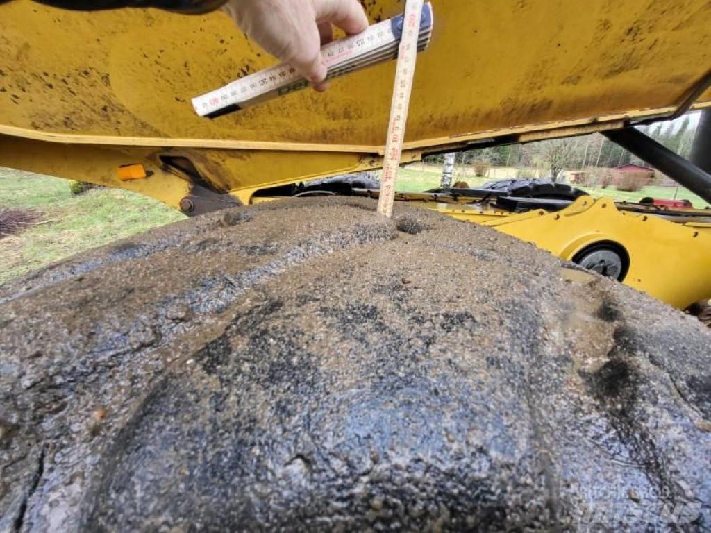 CAT 730 Dumpers articolati