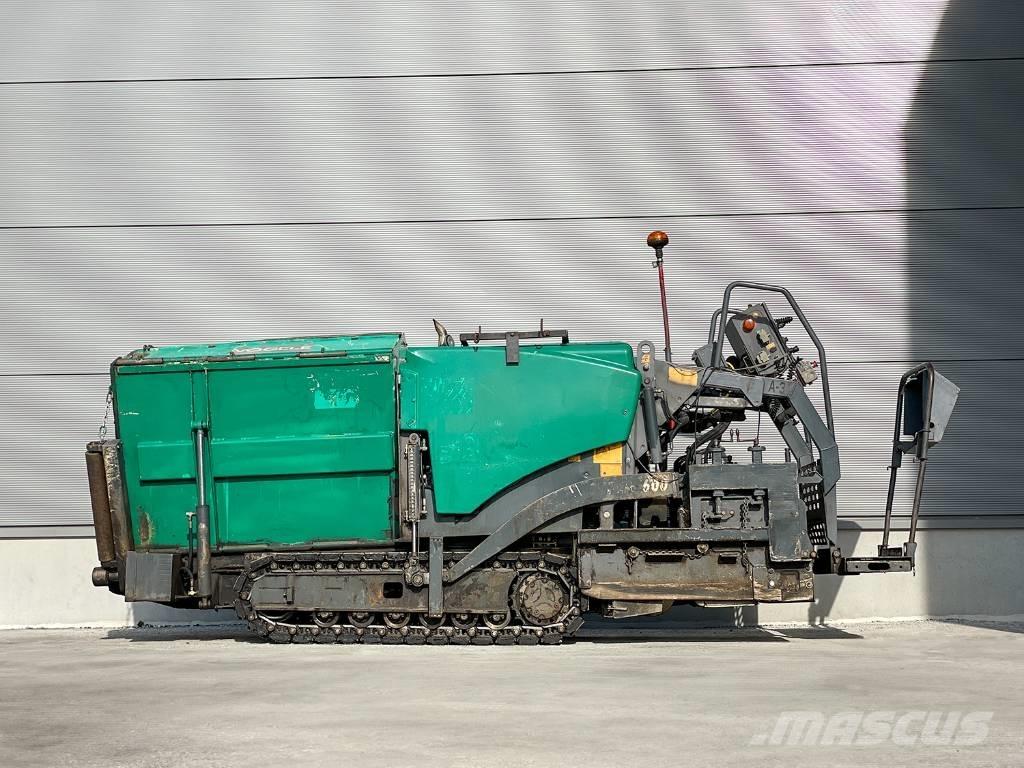 Vögele SUPER 600 Finitrici