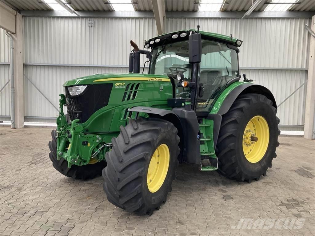 John Deere 6215R Trattori