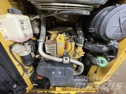 CAT 259D Mini Pale Gommate