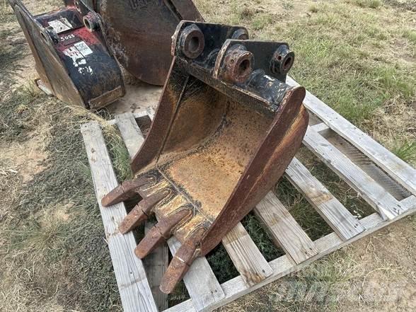Kubota BT3003 Benne