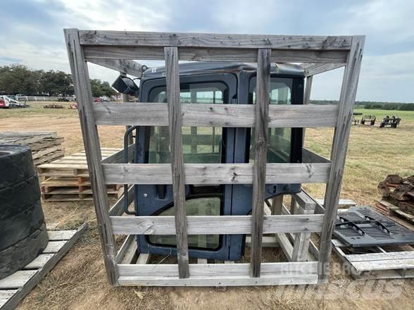 Kubota KX057-4 Cabine e interni