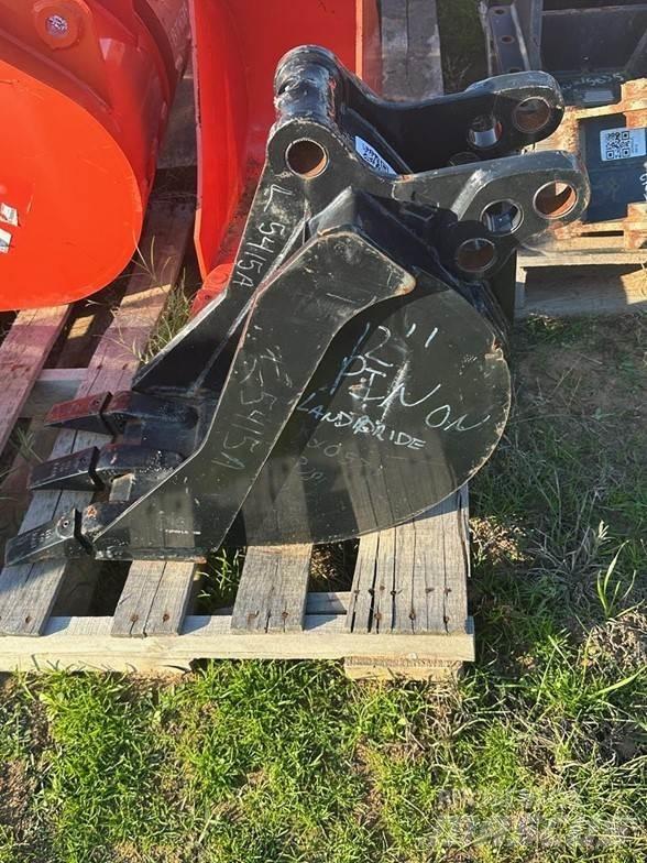 Kubota L5415A Benne