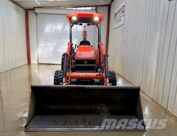 Kubota M62 Terne