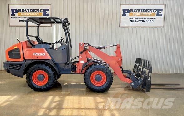 Kubota R530 Pale gommate