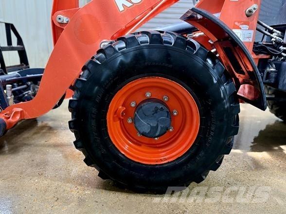Kubota R530 Pale gommate