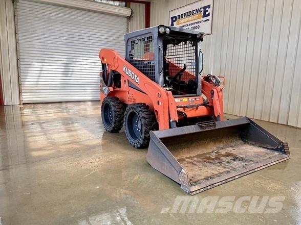 Kubota SSV75 Mini Pale Gommate