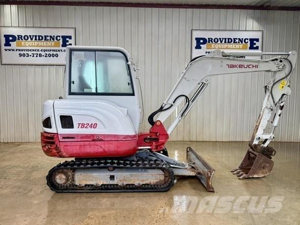 Takeuchi TB240 Miniescavatori