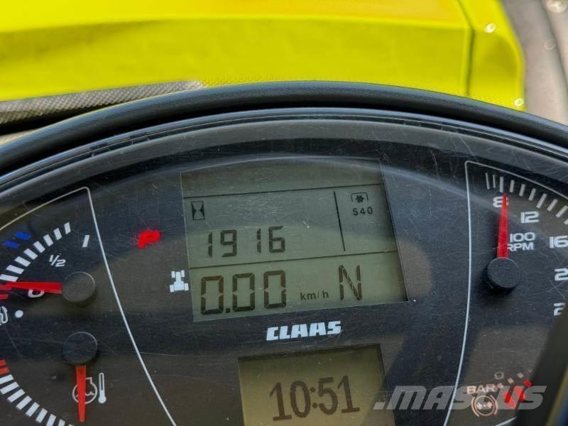 CLAAS AXION 870 Trattori