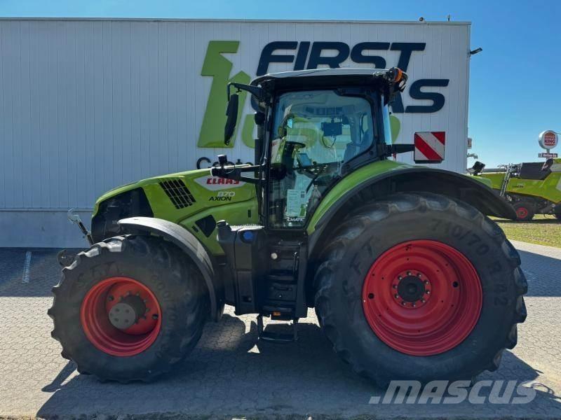 CLAAS AXION 870 Trattori