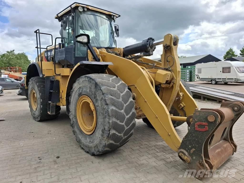 CAT 972 MXE Pale gommate