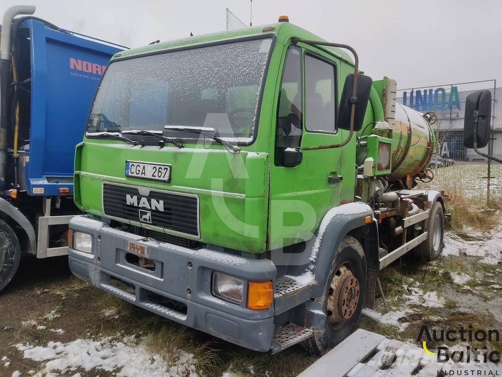 MAN 15.163 Camion autospurgo