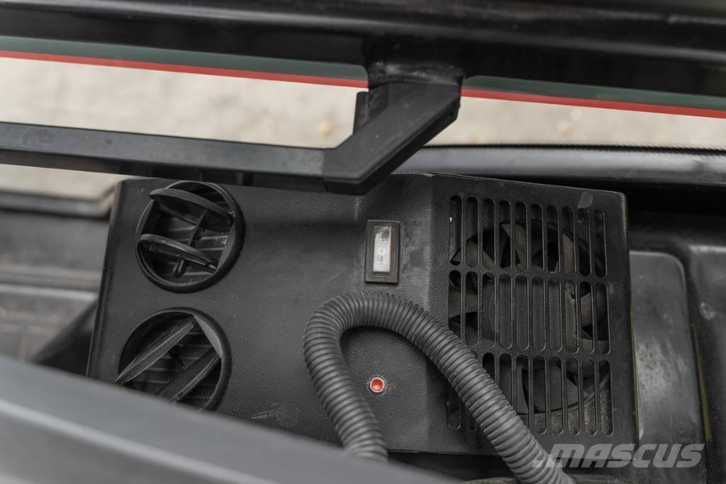 Manitou MI 30 D Carrelli elevatori diesel