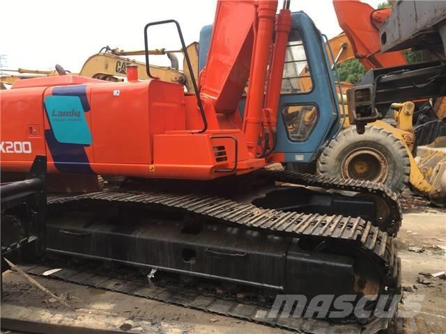 Hitachi EX 200 Escavatori cingolati