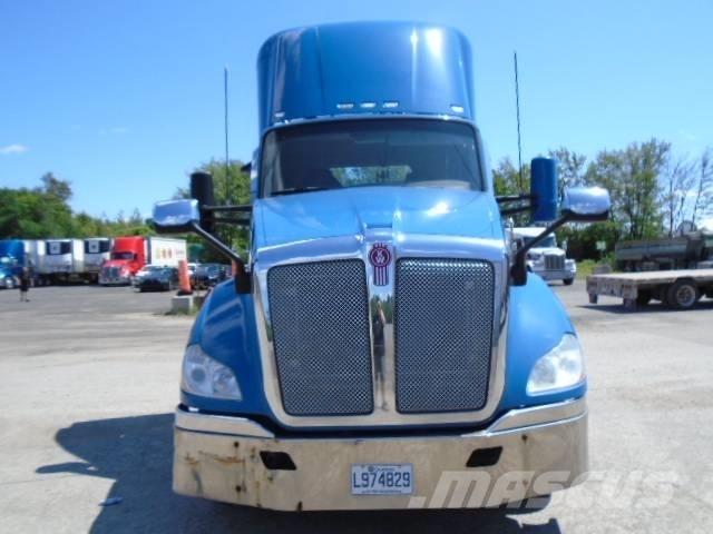 Kenworth T 680 Motrici e Trattori Stradali