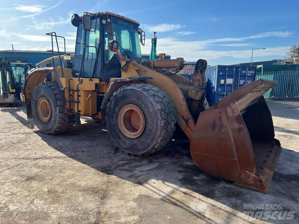 CAT 966 G II Pale gommate