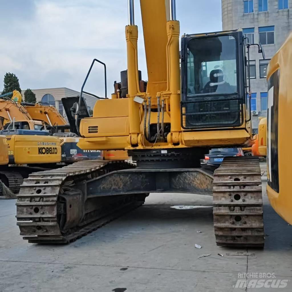 Komatsu PC460 Escavatori cingolati