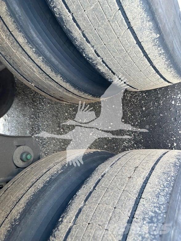 Utility 3000R Semirimorchi a temperatura controllata