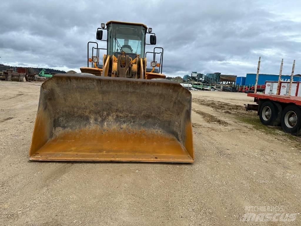 Hyundai HL770-7A Pale gommate