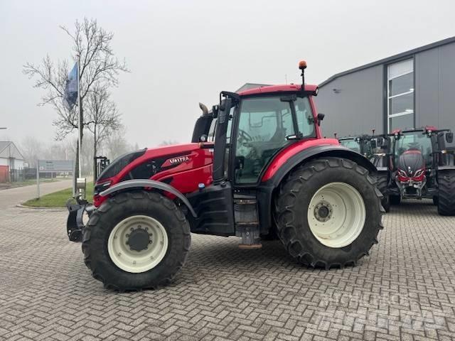 Valtra T144 Hitech Trattori