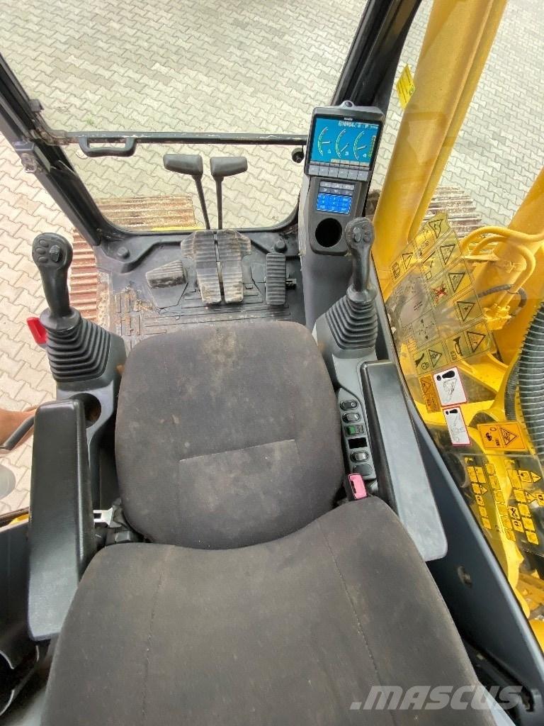 Komatsu PC 210 LC-8 Escavatori cingolati