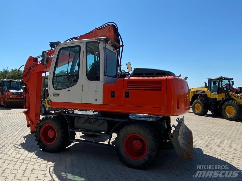 Liebherr A 900 C Escavatori gommati