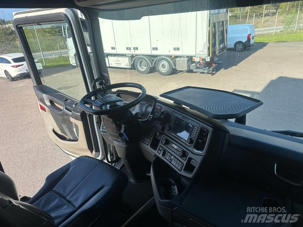 Scania R520B6X2NB Camion cassonati
