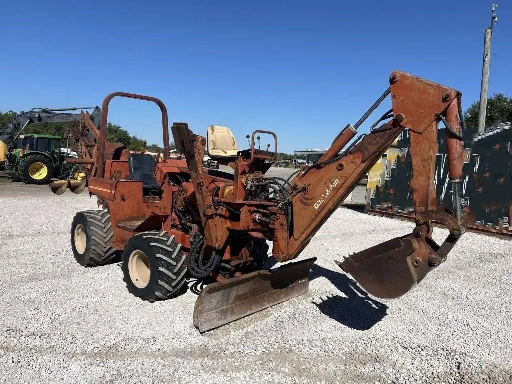 Ditch Witch 4010 DD Scavafossi