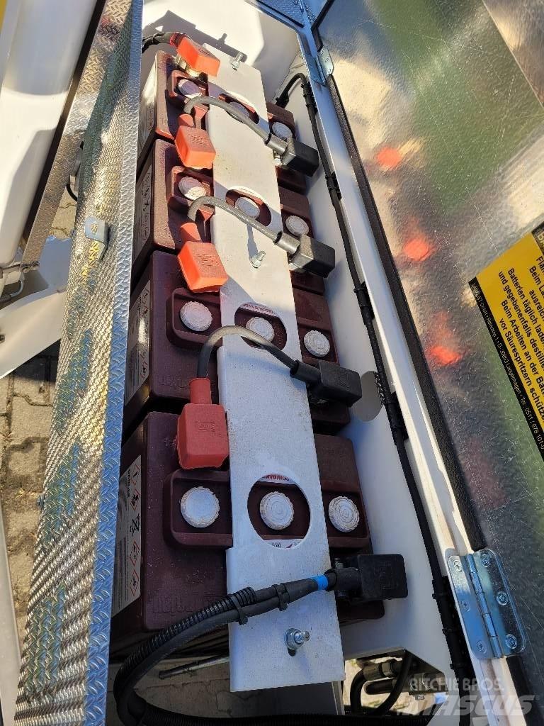 Omme 2500 EBP Piattaforme aeree su rimorchio