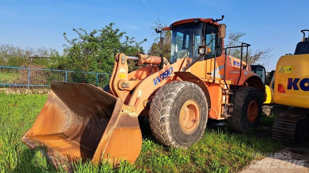 Hitachi W190 Pale gommate