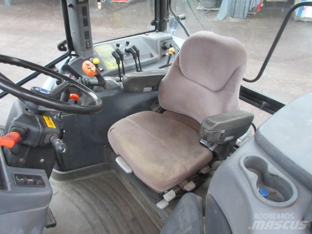 New Holland TM 120 Trattori