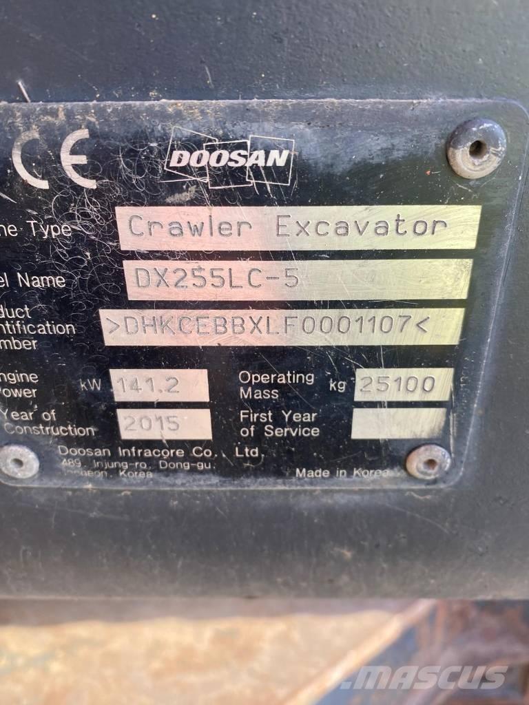 Doosan DX 255 LC-5 Escavatori cingolati