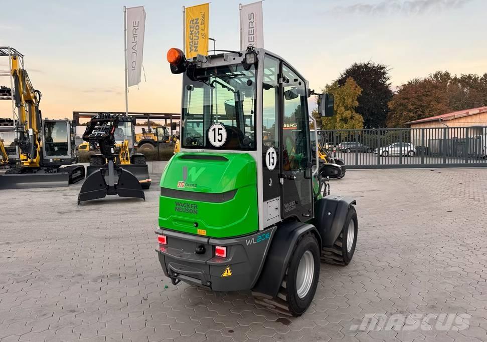 Wacker Neuson WL 20e Pale gommate