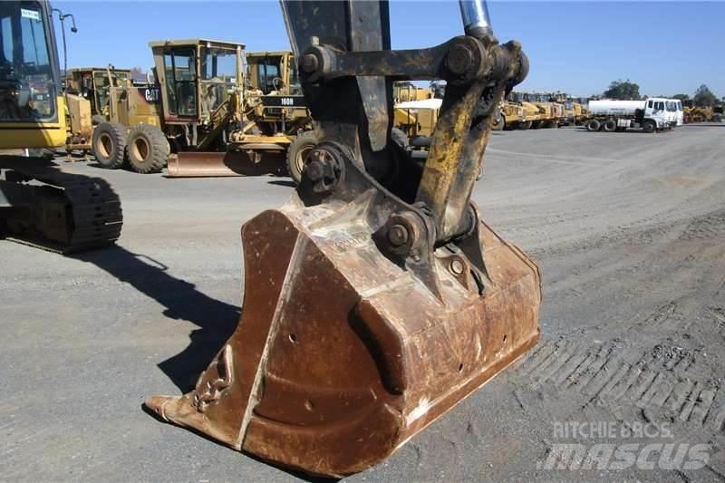 Komatsu PC300-8 Miniescavatori