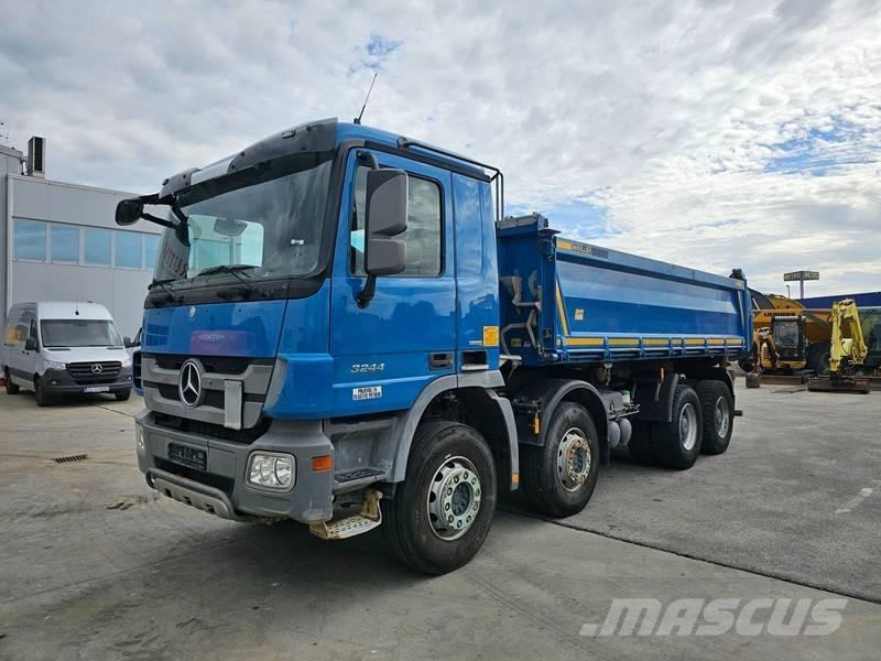 Mercedes-Benz DB3244 Camion ribaltabili