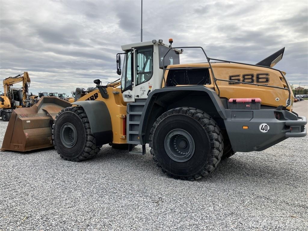 Liebherr L586 Xpower Pale gommate