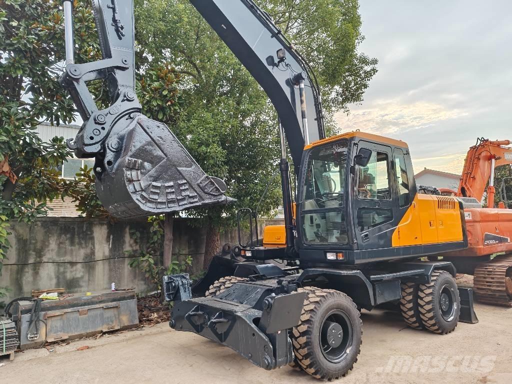 Hyundai r210w-9 Escavatori gommati