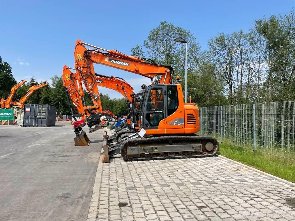 Doosan DX 140 LCR-3 Escavatori cingolati