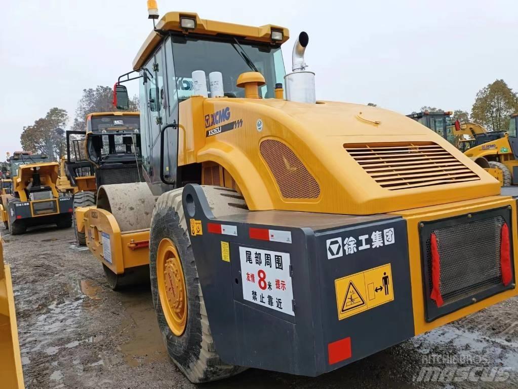 XCMG XC263J Rulli monotamburo