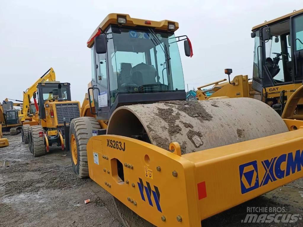 XCMG XC263J Rulli monotamburo