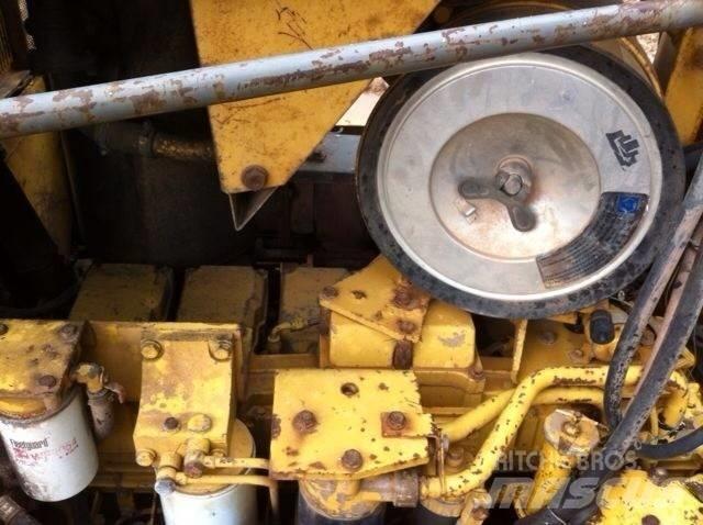 Komatsu d155a-3 Dozer cingolati