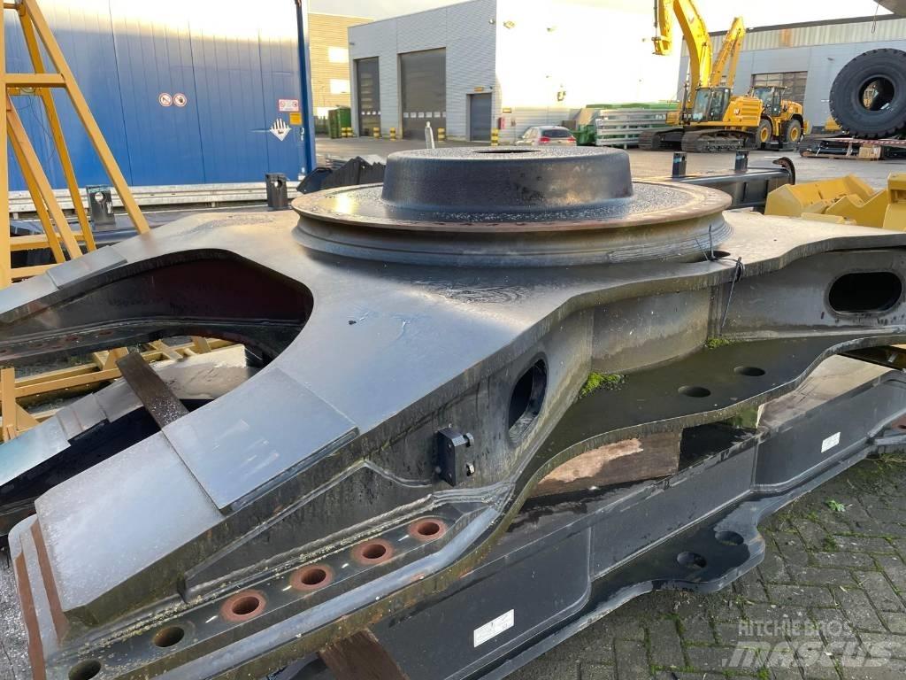 CAT 374 F L Telaio e sospensioni