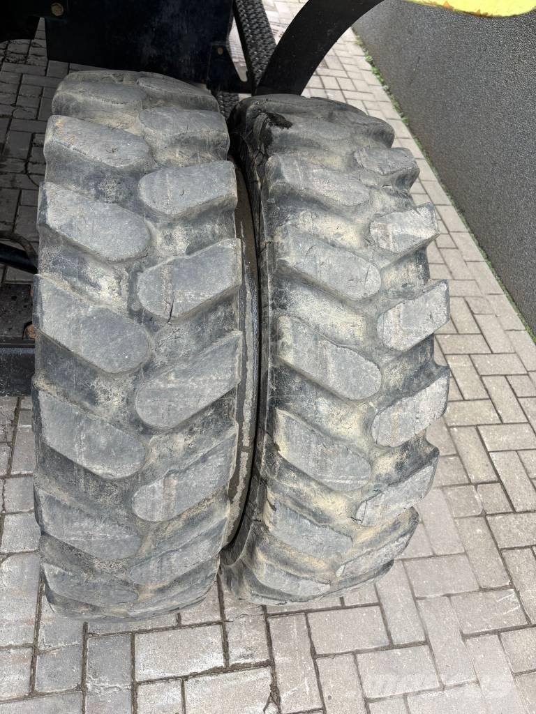 CAT M 320 F Escavatori gommati