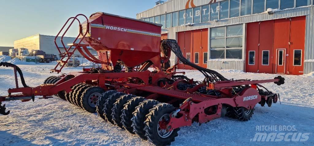 Horsch Pronto 8 DC Perforatrici