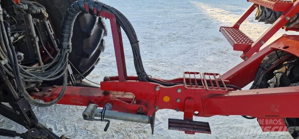 Horsch Pronto 8 DC Perforatrici