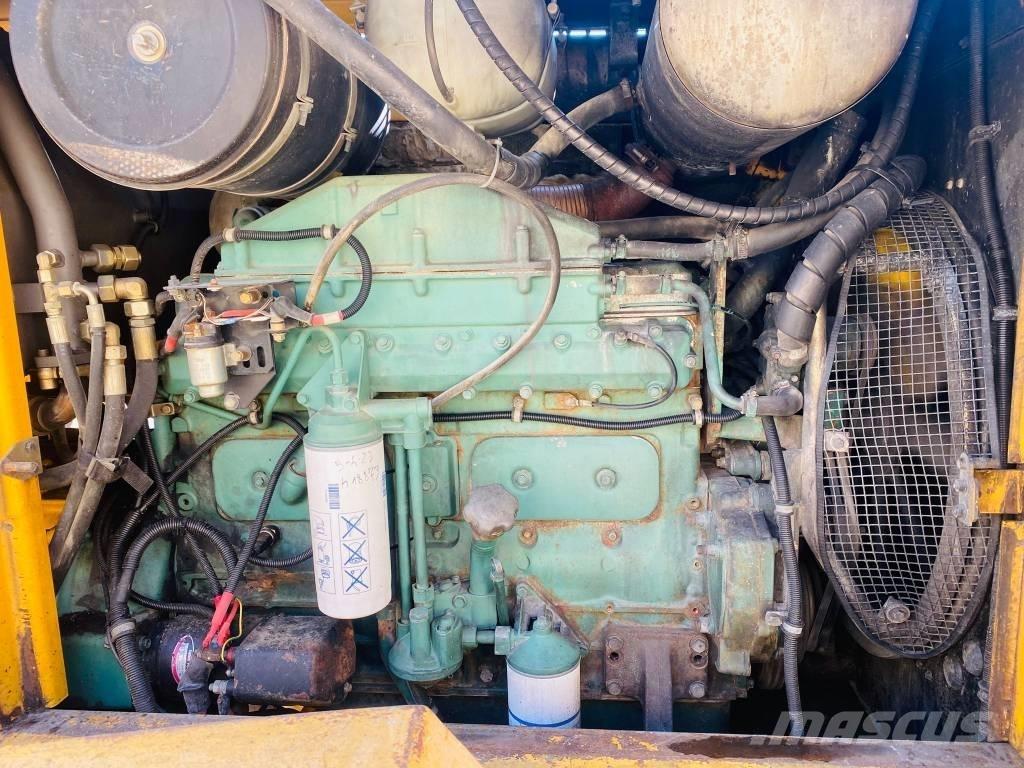 Volvo L 120 C Pale gommate