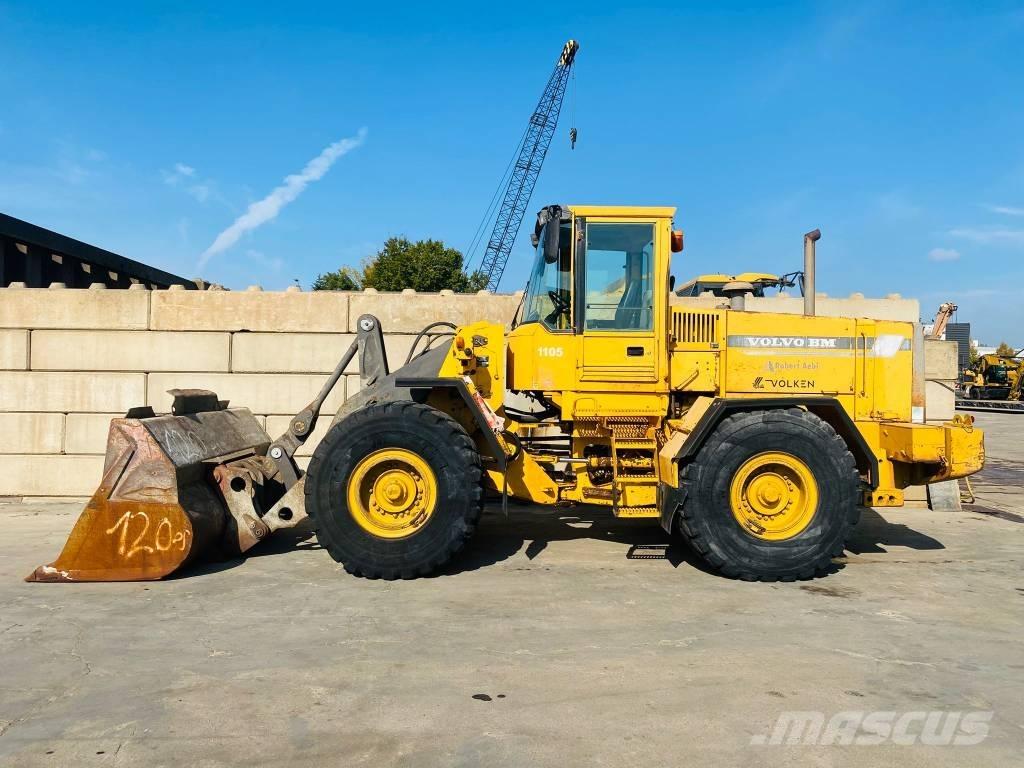 Volvo L 120 C Pale gommate