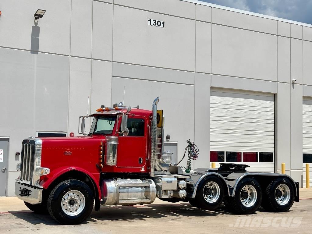Peterbilt 388 Motrici e Trattori Stradali